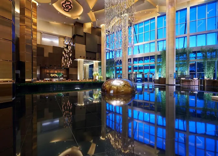 Grand Hyatt Hotel