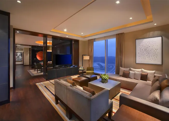 Grand Hyatt 5*