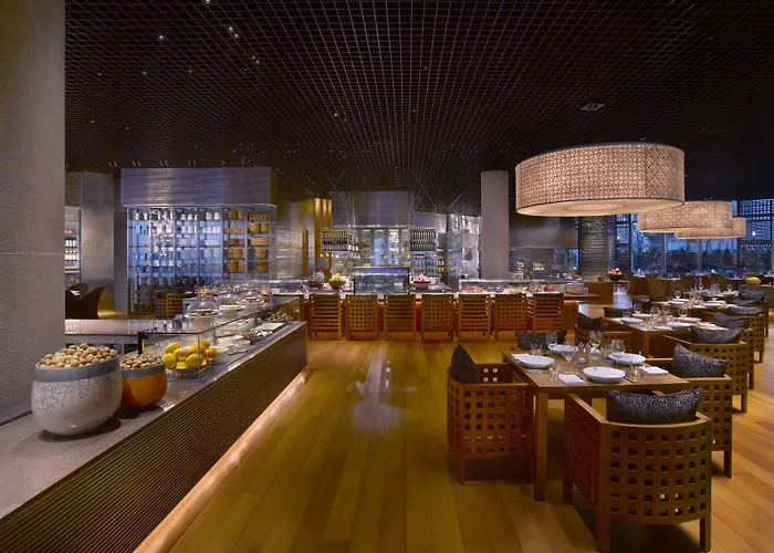 Grand Hyatt 5*