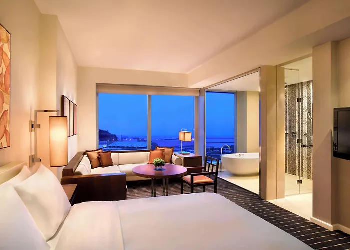 Grand Hyatt Hotel